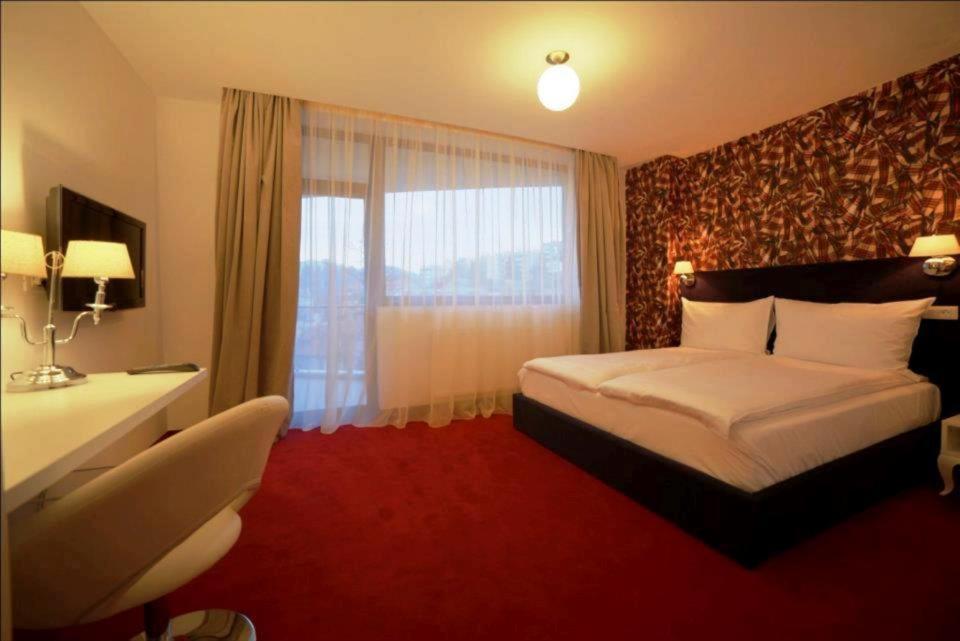 Apart Hotel Vlad Tepes Brașov Exterior foto