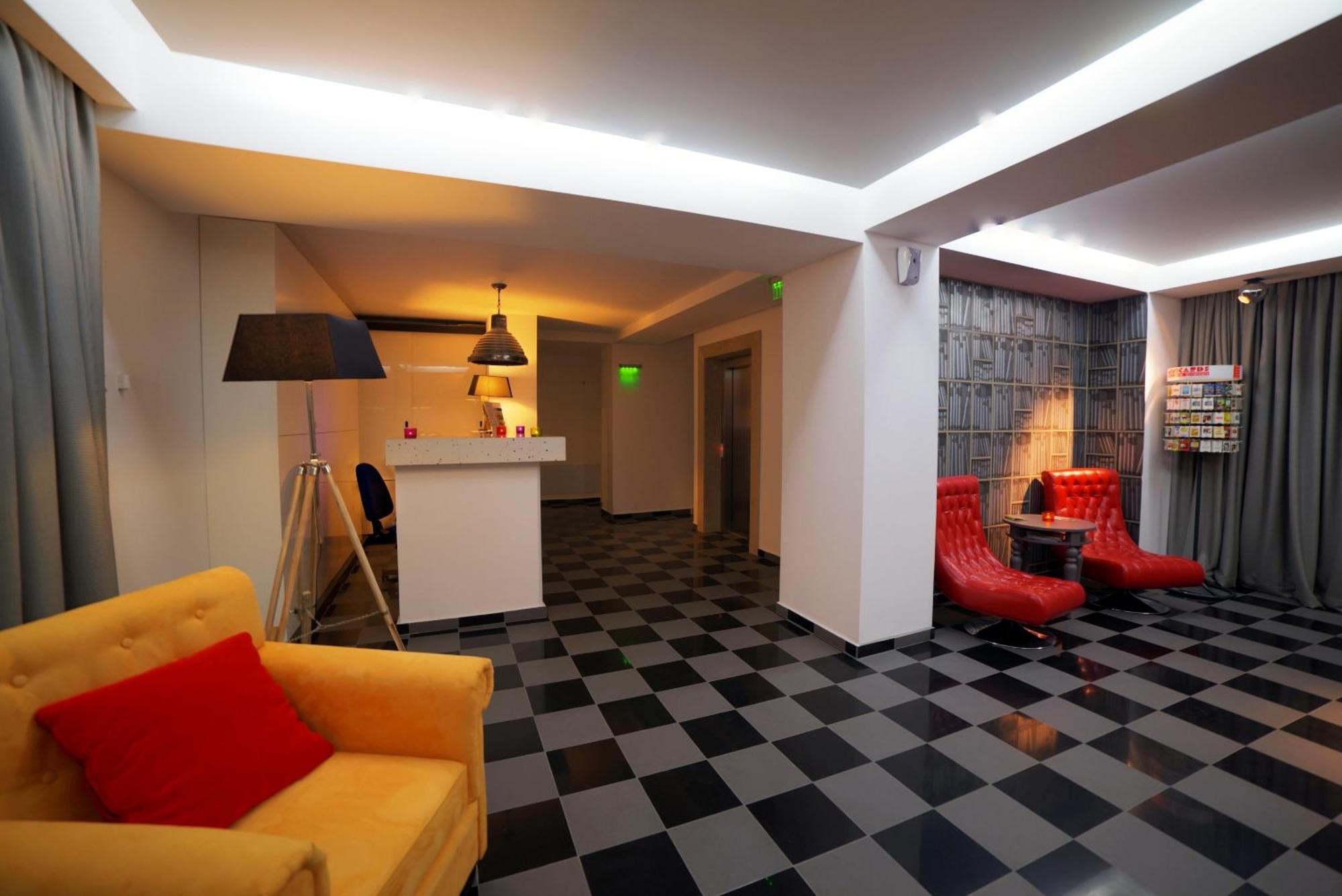 Apart Hotel Vlad Tepes Brașov Exterior foto