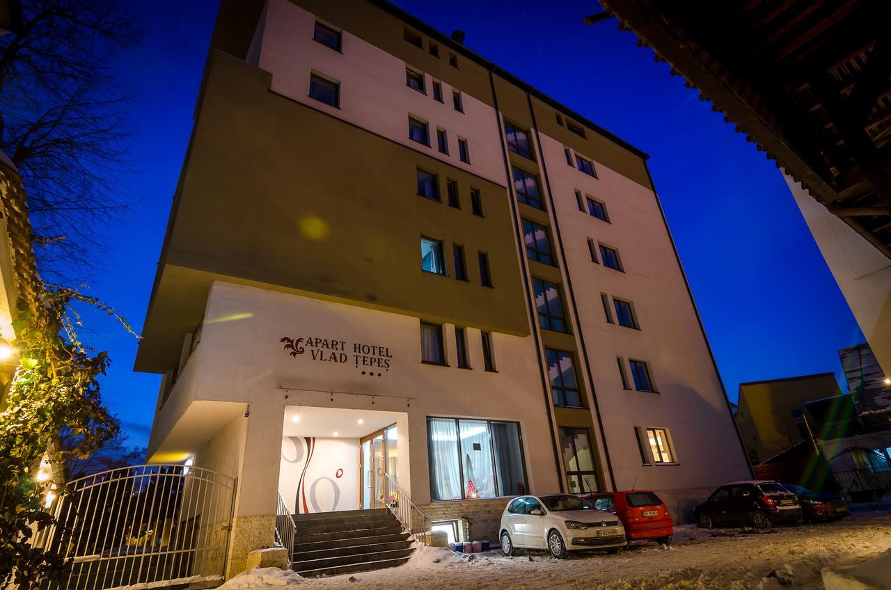 Apart Hotel Vlad Tepes Brașov Exterior foto