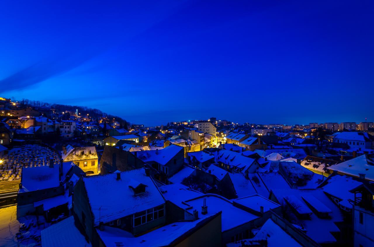 Apart Hotel Vlad Tepes Brașov Exterior foto